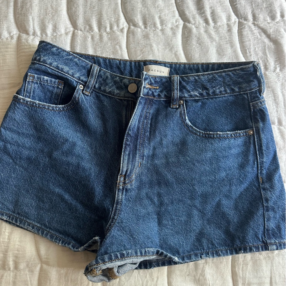 PacSun Mom Jean Shorts